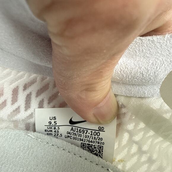 Size 9.5 Nike Zoom Mamba 5 Track Shoes White Ombre Cleats AJ1697-100 Men’s New - Picture 12 of 13